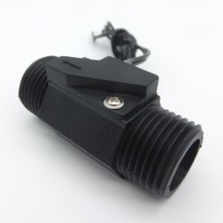 Flow Switch for liquid flow detection + TRIAC for AC load control