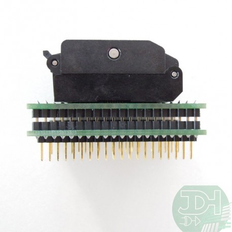 QFP32 to DIP32 ZIF socket adapter