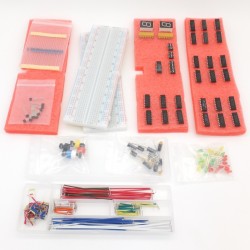 Digital electronics starter kit with logic gates and accessories