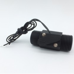 Switch for liquid flow detection for 1/2 inch pipe